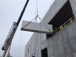 Rigging and crane job